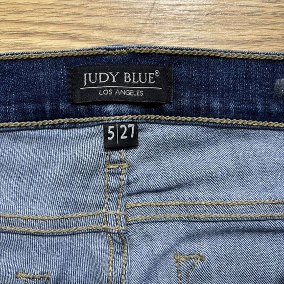 Judy Blue Jeans Women’s 5/27 Relaxed Fit Stretch Blue Mid Rise Denim Distressed - Picture 6 of 7